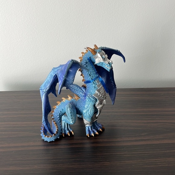 Guardian Dragon toy - Picture 2 of 4